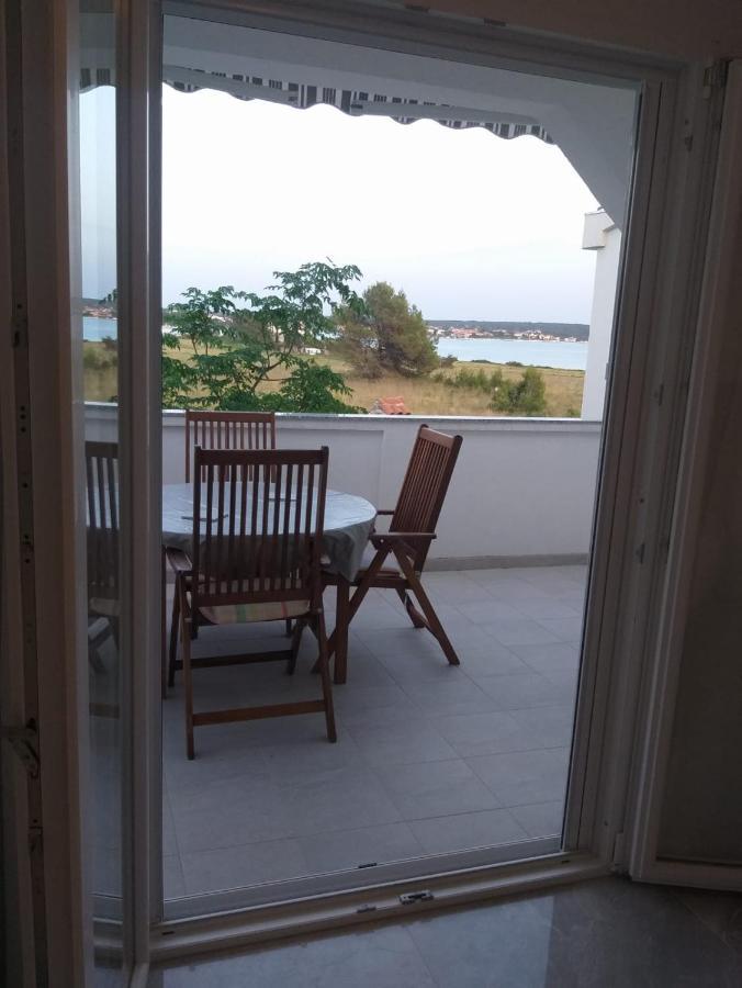 Sandy Apartment Nin Εξωτερικό φωτογραφία