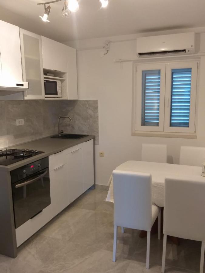 Sandy Apartment Nin Εξωτερικό φωτογραφία