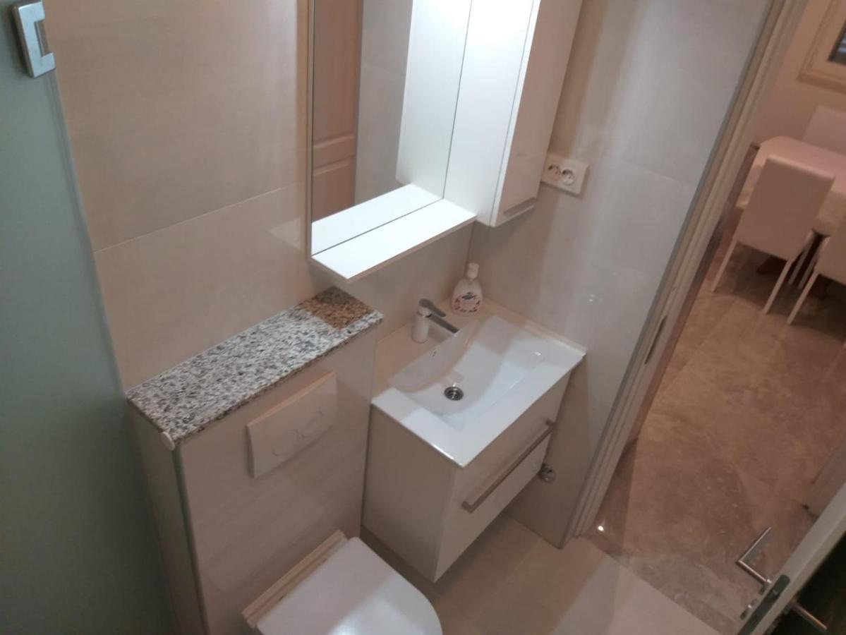 Sandy Apartment Nin Εξωτερικό φωτογραφία