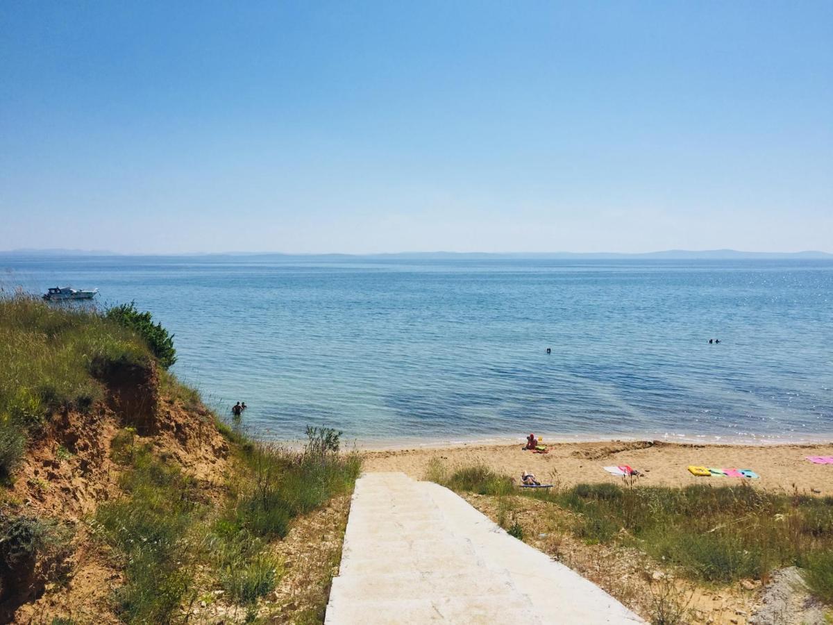 Sandy Apartment Nin Εξωτερικό φωτογραφία